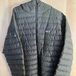 Patagonia Hooded Puffy Jacket - Men's Large